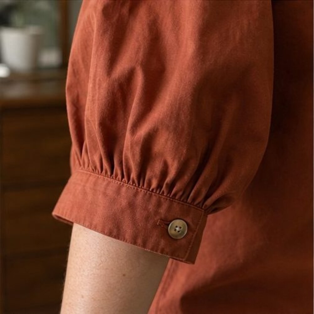 Cream Pleated Blouse - Picture 5 of 6